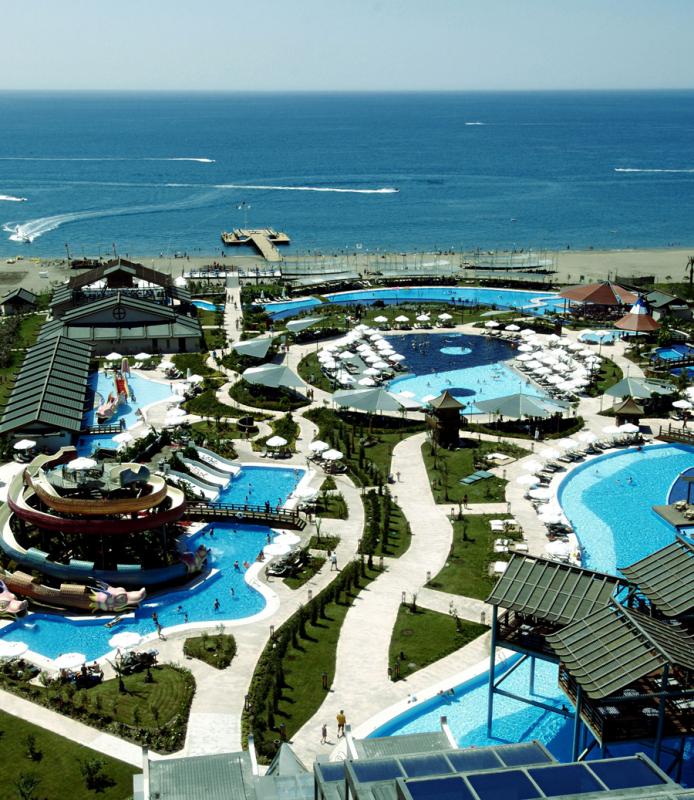 LiMAK LARA DE LUXE HOTEL & RESORT