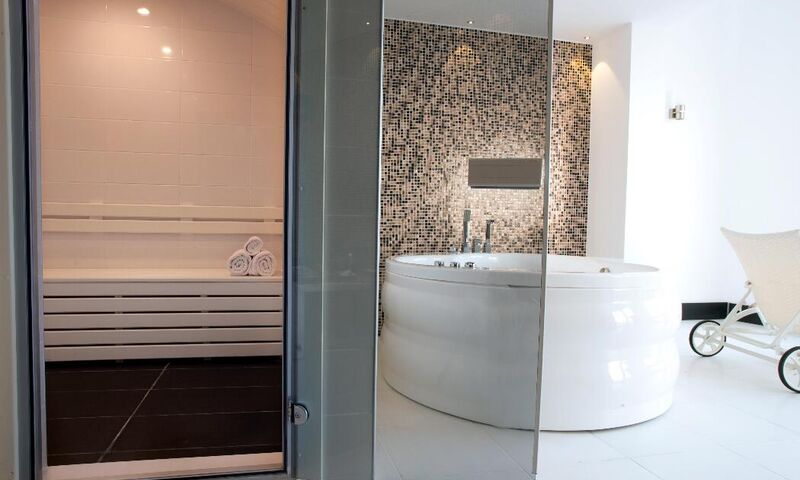 Aria Claros Hotel