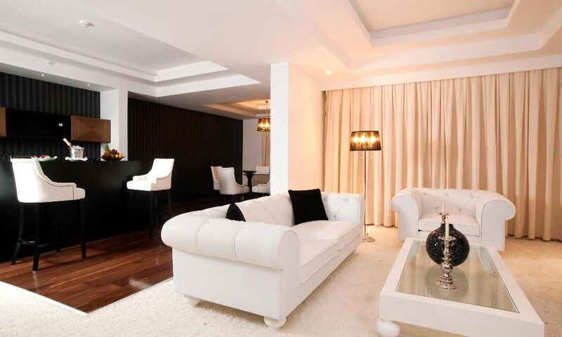 Aria Claros Hotel