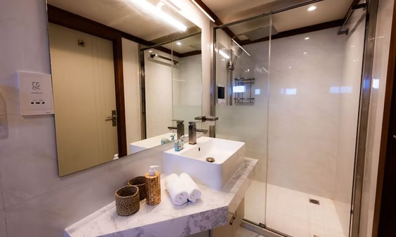 Maldivler Dalış Turu