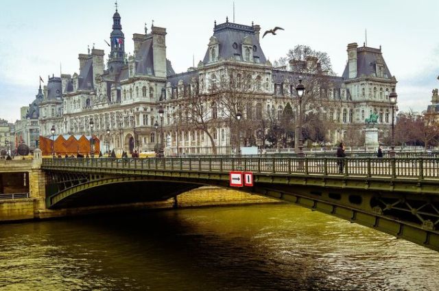 İzmir Çıkışlı Ramazan Bayramı ve Ara Tatile Özel Köln - Lüksemburg - Metz - Paris & Disneyland Turu