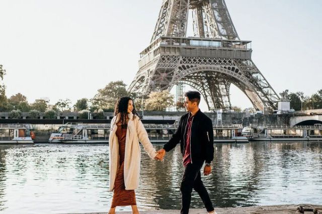 İzmir Çıkışlı Sevgililer Gününe Özel Romantik Brügge - Paris Turu