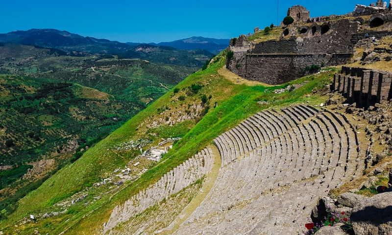 Pergamon Tour