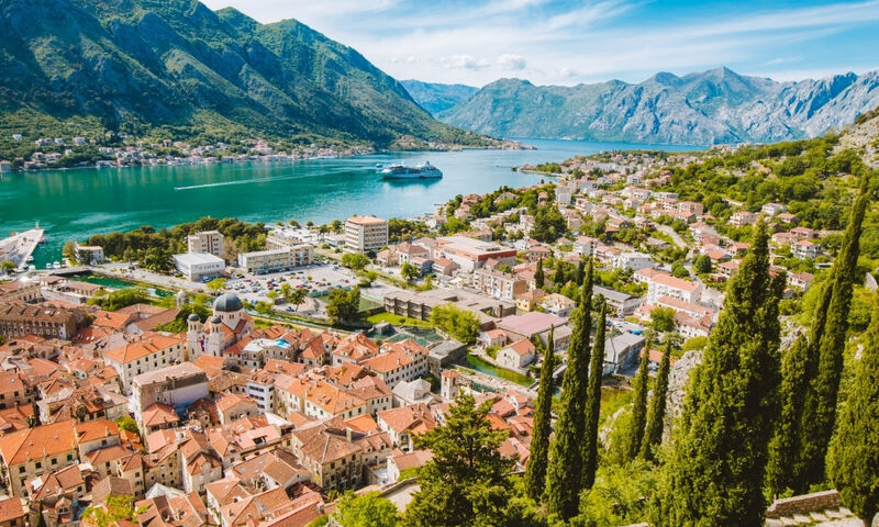 İzmir Hareketli Balkan Turu